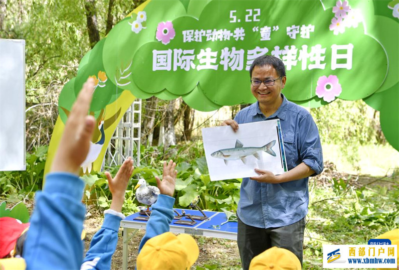 西藏：拉鲁湿地的科普自然教育课堂(图2)