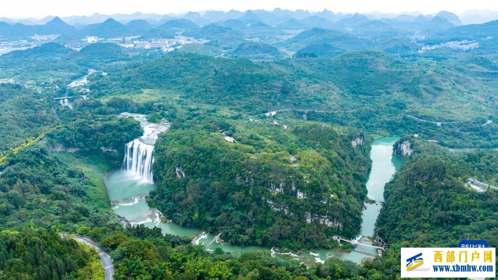 飞阅大好河山(图1)