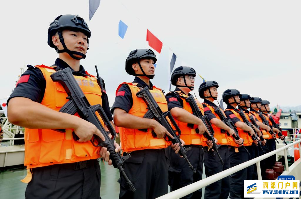 第155次中老缅泰湄公河联合巡逻执法行动启动(图2) 第155次中老缅泰湄公河联合巡逻执法行动启动(图2)