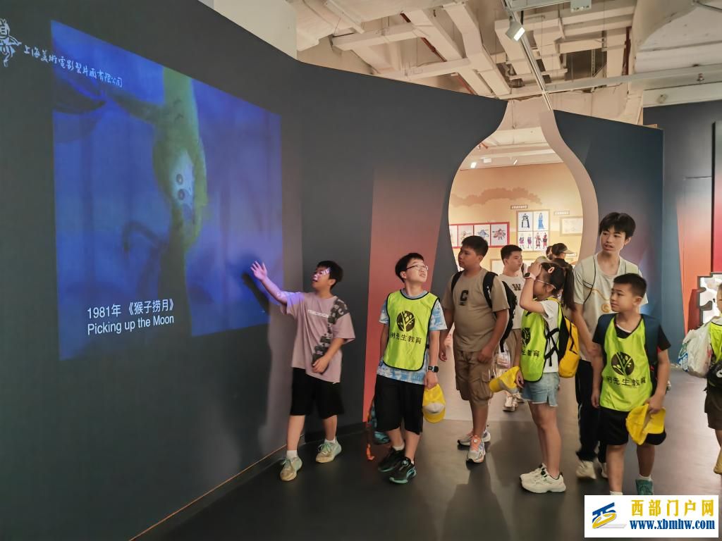 在这个动画光影展里,收藏了谁的童年回忆?(图2) 在这个动画光影展里,收藏了谁的童年回忆?(图2)