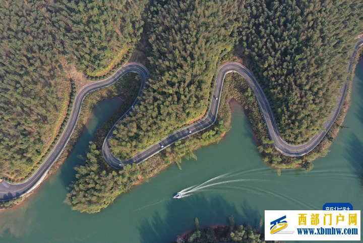 “麻雀乡镇”的“振兴账”——贵州山乡新事录(图3) “麻雀乡镇”的“振兴账”——贵州山乡新事录(图3)