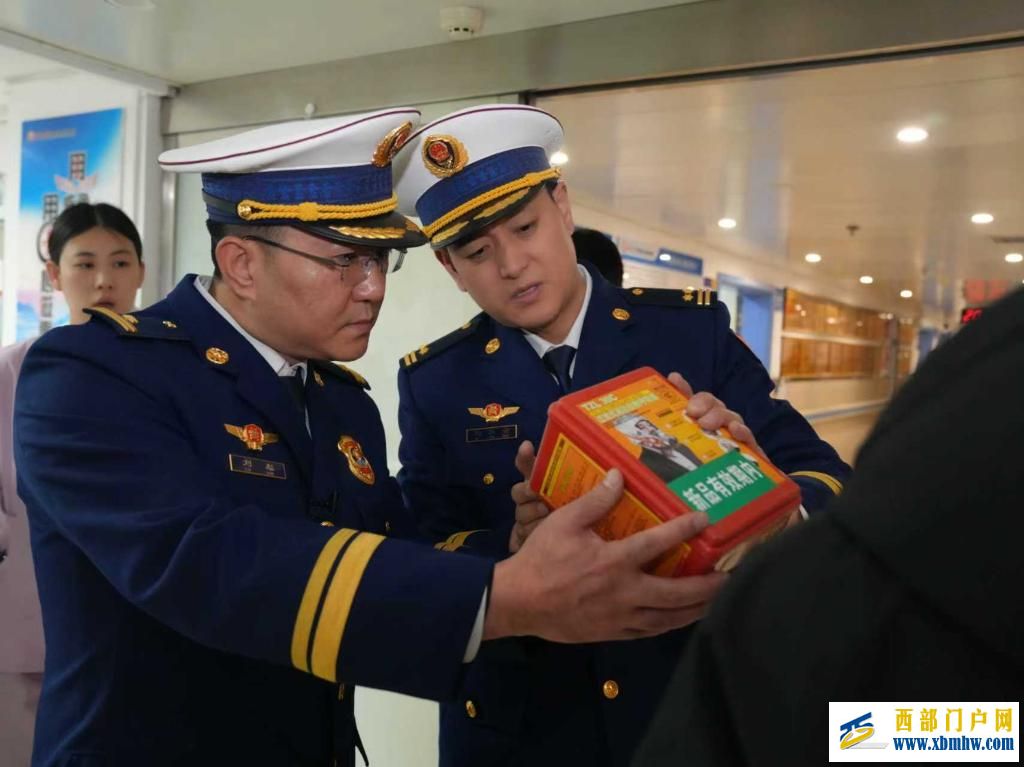 延安消防部门开展高层建筑火灾隐患排查(图1)